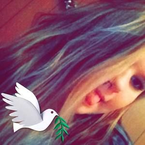 Meet your Posher, Jasmine